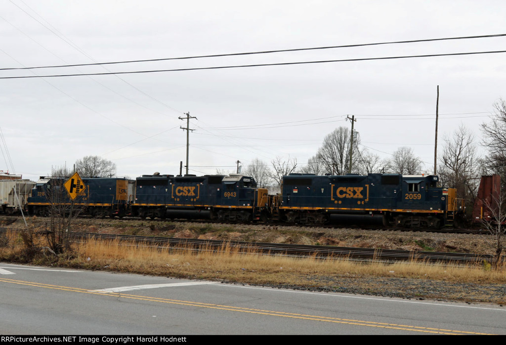 CSX 2059, 6943, & 2218 power train F729-23 @ D&S Jct.